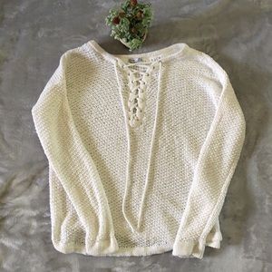 NWOT- perfect sweater for summer!